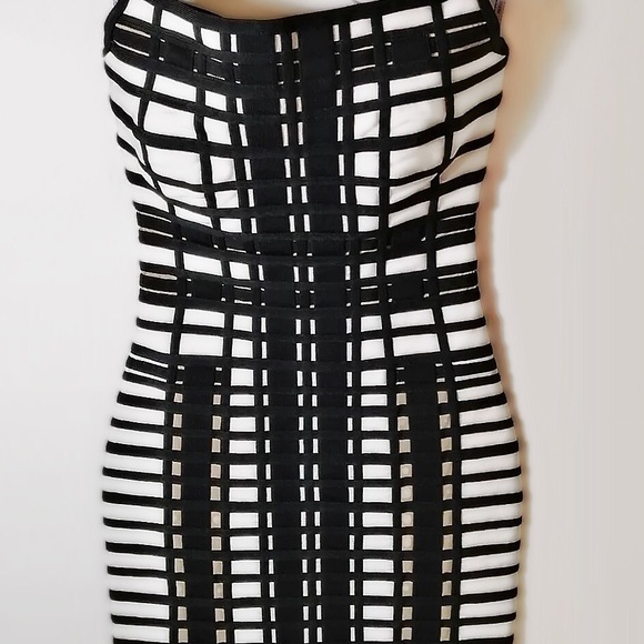 Herve Leger Keeley Geometric Black White Dress - Picture 5 of 8